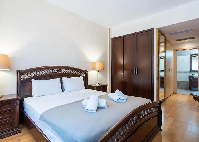 Beachfront Luxury Living * Lemesos